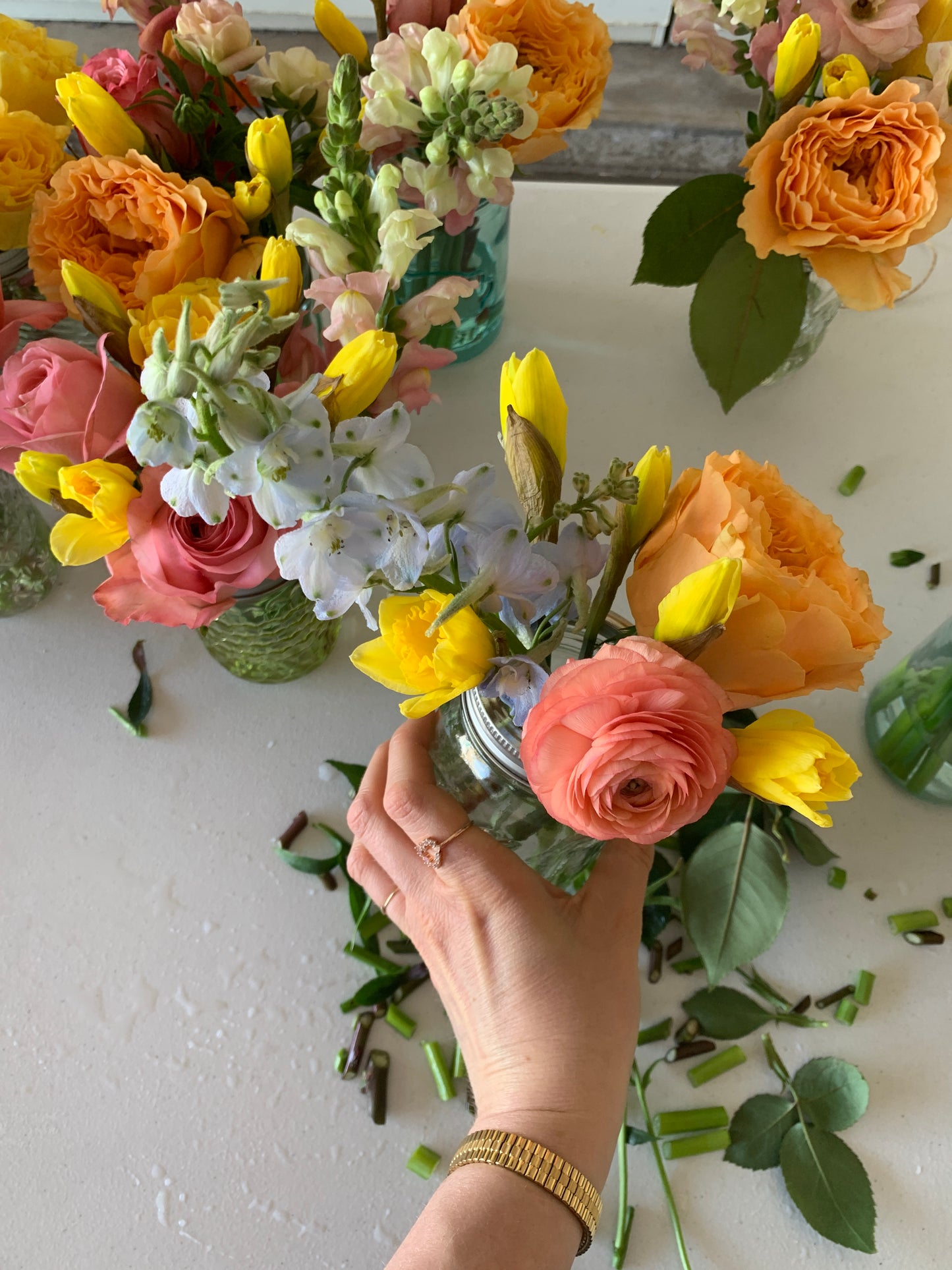 Bud Vase Flower Arrangements (2-4 stems)
